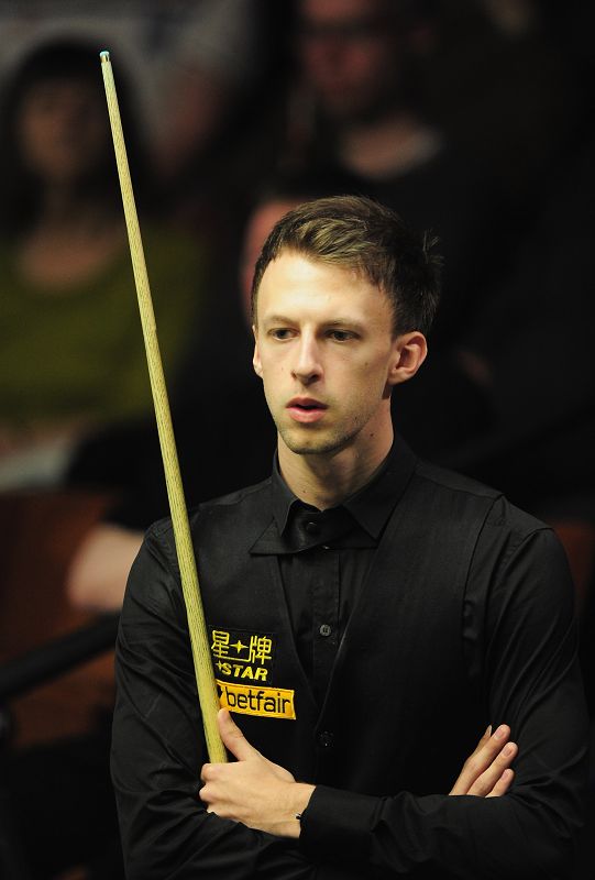 她在面对逆 她在面对逆