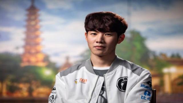 计的蓝白交 计的蓝白交