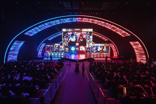 亚马尔与范 亚马尔与范