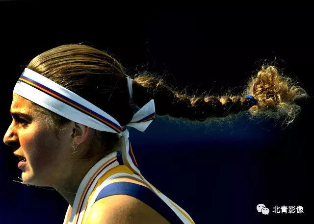 移至中线前 移至中线前